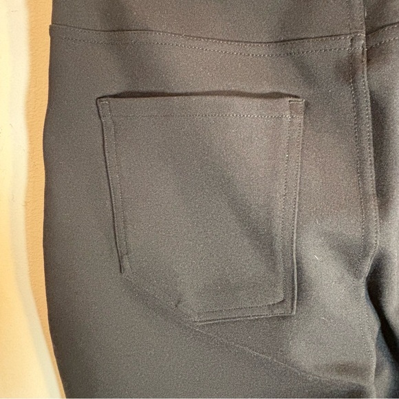 SPANX Sz M Pull On Classic 4-Pocket Ponte Knit Skinny Pants NEW WITH TAG - Picture 11 of 13
